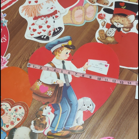 Vintage Valentine's Day window cutouts 70s -80 - Picture 4 of 11